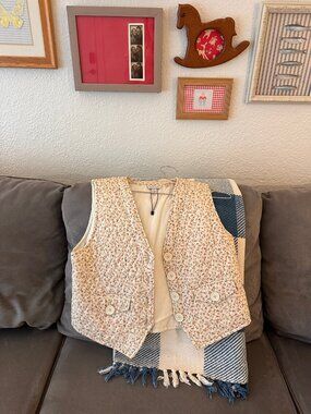 Neon Rose Cream Quilted Floral Vest - S